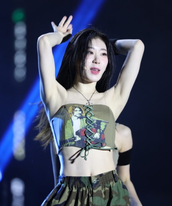 231011 Chaeryeong (112 pics)
data