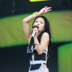 Seo Yeon 서연 240705 (981 pics - 11.8 gb)
data