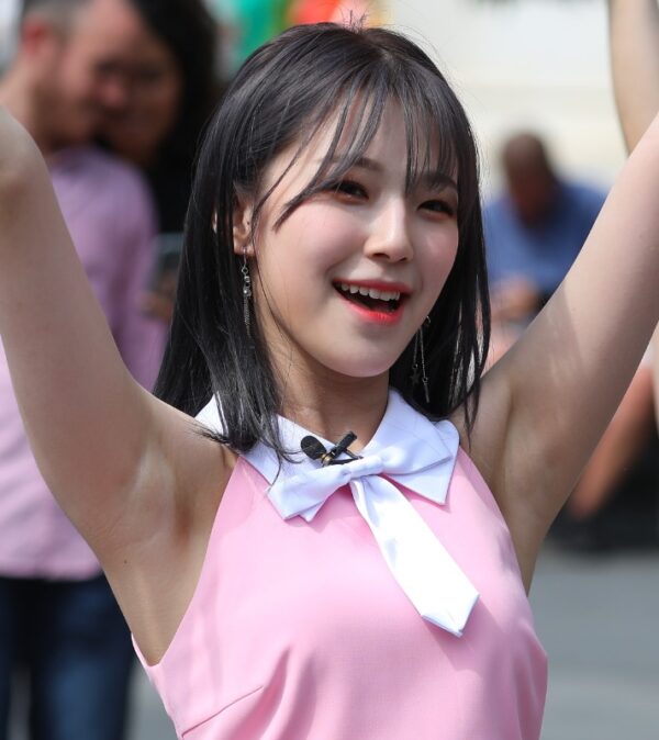 Jiheon 190709 백지헌 217 pics
data
