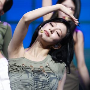 Chae young 손채영 230605 (678 pics - 3.38 gb)
data