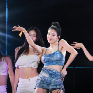 Eunbi 권은비 230819 (512 pics - 4.01 gb)
data