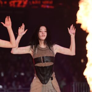 241005 RYujin 안유진 1214 pics 
data