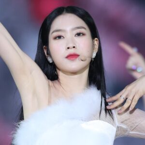 Jiho 191225 108 pics
data
