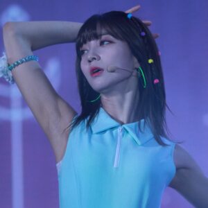 Kim Yubin 김유빈 190825 247 pics - 2.22 gb
data