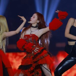 Winter 윈터 231202 (1516 pics - 16.8 gb)
data