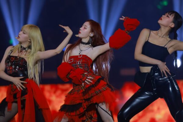 Winter 윈터 231202 (1516 pics - 16.8 gb)
data