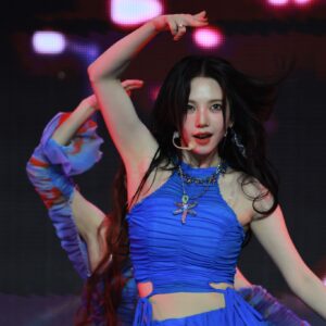 KARINA 231117 카리나  (2618 pics - 37.28 gb)
data