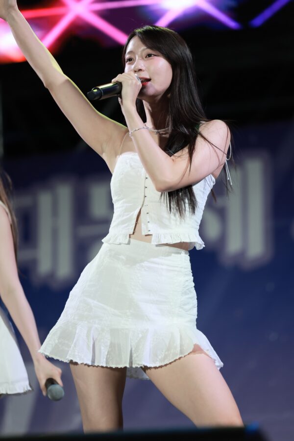Kim Yubin 김유빈 240522 (1610 pics - 12.5 gb)
data