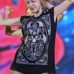 Yuna 신유나 190820  (7.37 gb - 1523 pics)
data