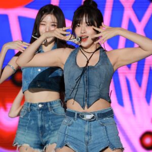 Yujin 안유진 230807 (1618 pics - 16 gb)
data