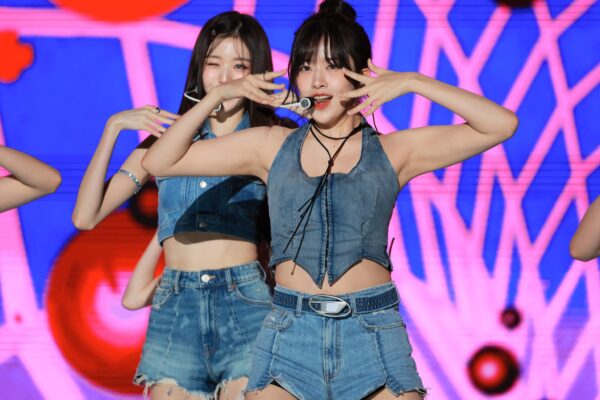 Yujin 안유진 230807 (1618 pics - 16 gb)
data