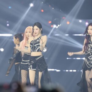 Ningning 닝닝 宁宁 ニンニン 241130 (318 pics - 2.3 gb)
data