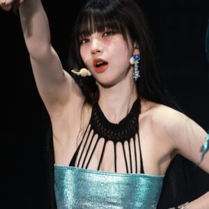 Karina 231010 카리나   (1173 pics - 13.2 gb)
data
