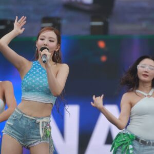 Nayeon 240707 나연 (1112pics-16.3 gb)
data