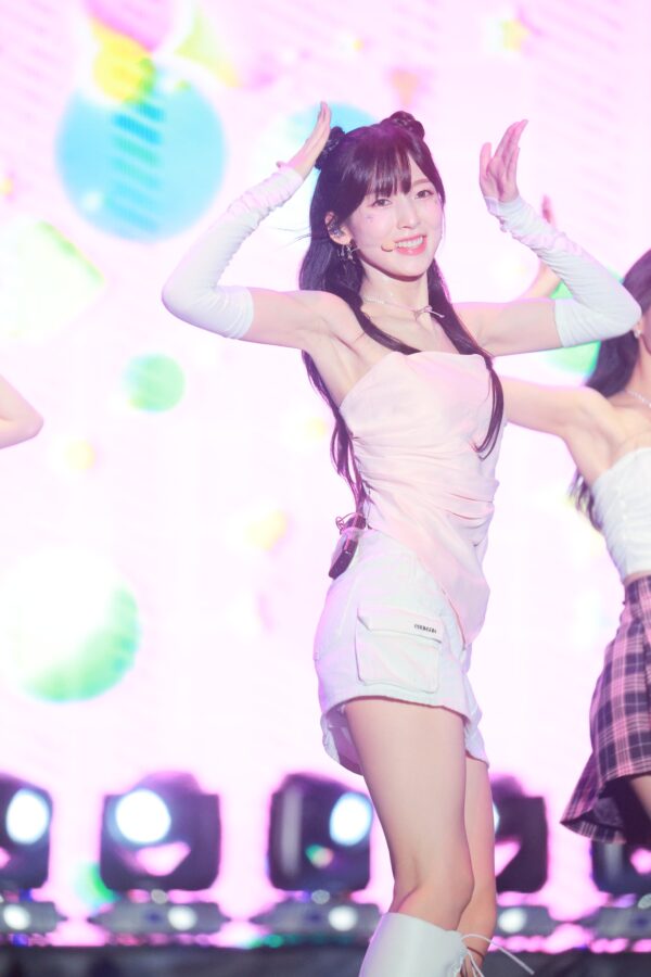 Arin 아린 230811 (5043 pics - 42.16 gb)
data