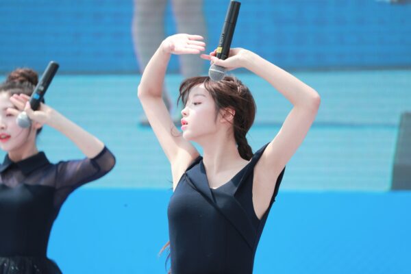 Yooa 유아 190522 (848 pics - 8.43 gb)
data