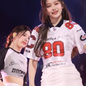Sullyoon 설윤아 SEolyoon 230818 (1077 pics - 9.9 gb)
data