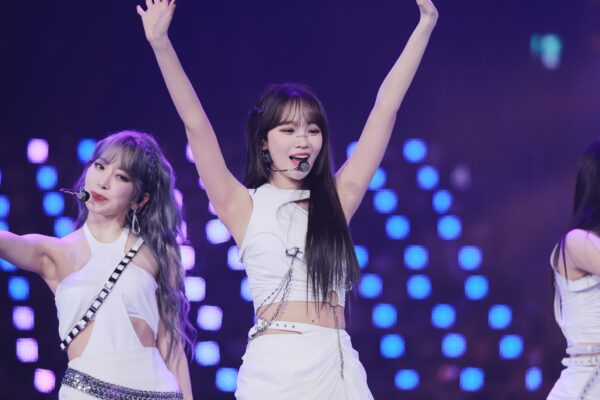 Chaewon 김채원 231225 (2000 pics - 13.9 gb)
data
