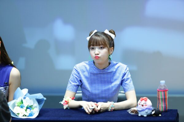 Kim Yubin 김유빈 190817 (1056 pics - 9.04 gb)
data