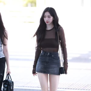 Karina 230922 카리나  50
data