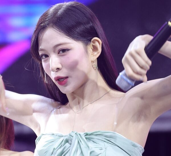 220921 이채영 Chaeyeong 254 pics
data