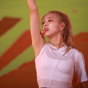 Yuna 신유나 190824 (589 pics - 5.17 gb)
data