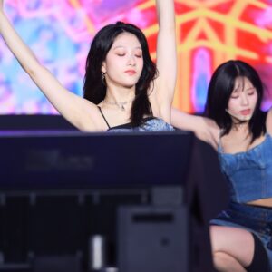 Lee Seo-yeon 이서연 230812 (2236 pics - 36.9 gb) 
data