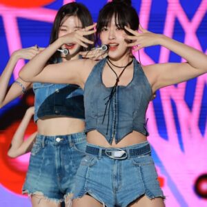 An Yujin 안유진 230807 (813 pics - 8.46 gb)
data