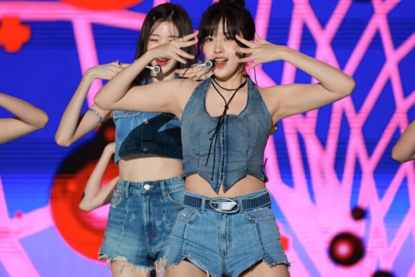 An Yujin 안유진 230807 (813 pics - 8.46 gb)
data