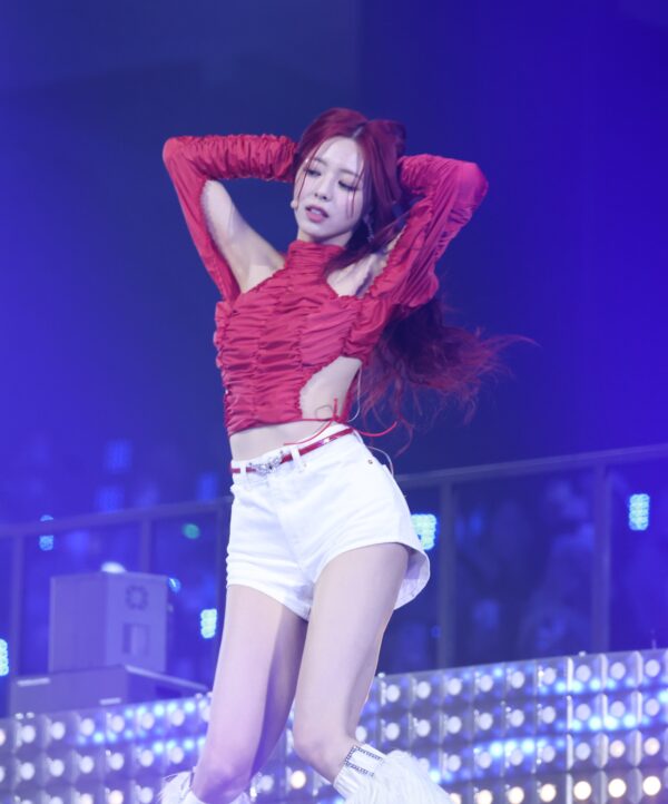 Yuna 신유나 231225  (344 pics-4.29 gb)
data