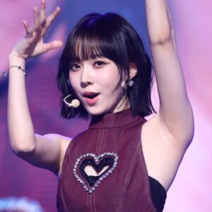 221231 윈터 Winter 471 pics
data