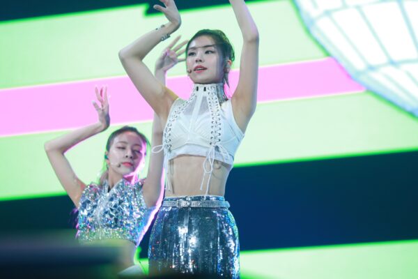 200104 Yeji 예지 イェジ 依芝 (179 pics - 1.65 gb)
data