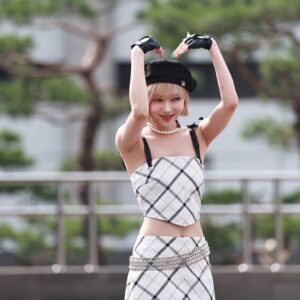 Winter 윈터 220722 (1223 pics - 6.5 gb)
data