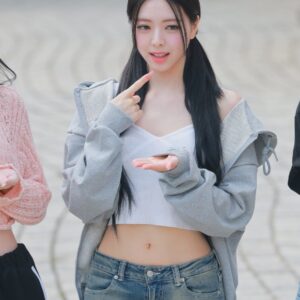 230801 Yuna 유나 424
data