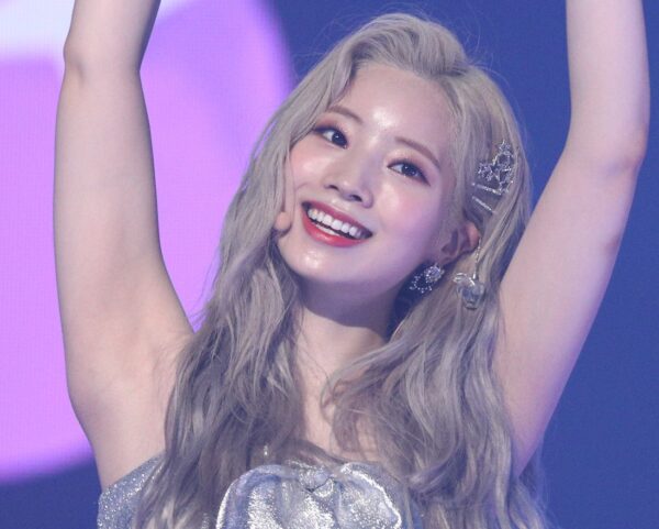 190927 Dahyun 676
data