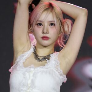 240503 Eunha 3067
data