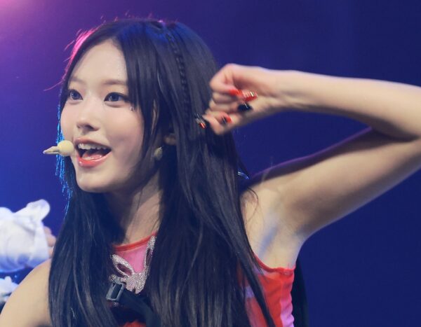 230613 Haerin 2323
data