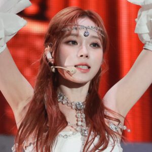 220820 Winter 501