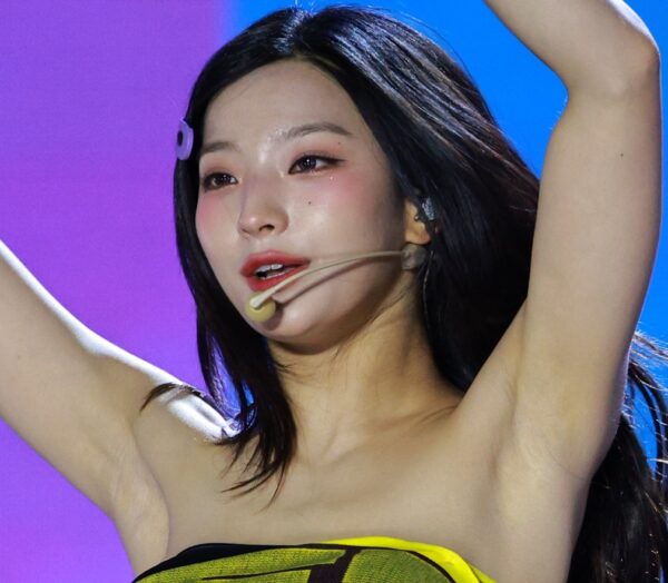 240812 Lee Saerom data  788