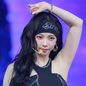 250112 카리나 Aespa - Karina 1066 picsdata