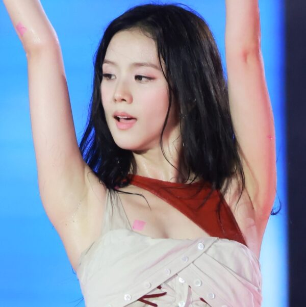 250706 Jisoo 900 pics 지수데이터