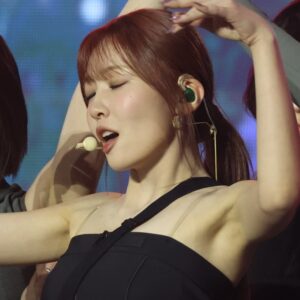 241117 MAYUKA Niziu 707 pics マユカ データ