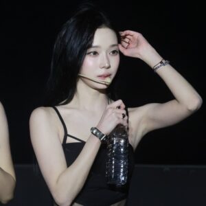 250921 Winter data 2442  pics 
윈터 데이터