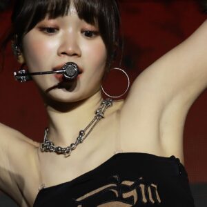 251030 Chaewon data 1594 pics 
A LOT OF GOOD P1TS
채원 데이터