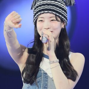 251018 Dahyun data 2243 pics