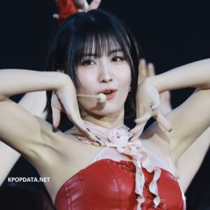 250425 Momo and Some Tzuyu data 1286 pics