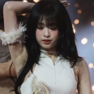 251225 Ahyeon 1434 pics