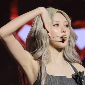 250821 Gaeul data 1296 pics