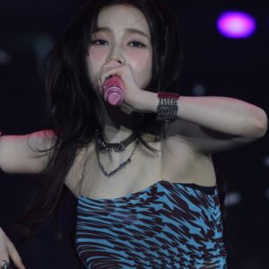 241005 Karina data 1035 pics
카리나 데이터 📸