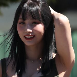 220827 Momo 668